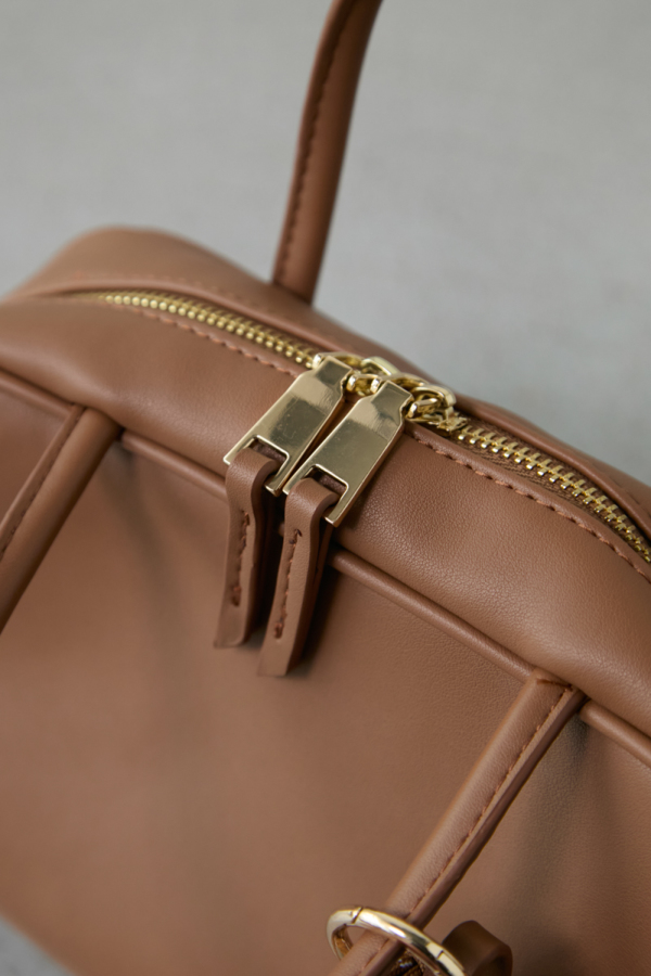 チャーム付きスクエアボストン｜BAG｜レディースファッション通販のM