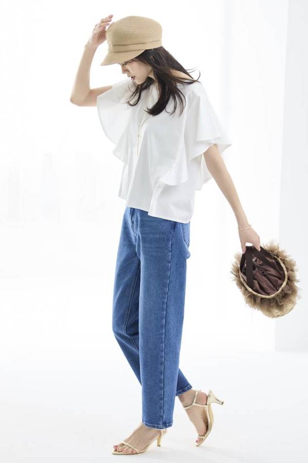 【新品】エムドゥ　ストレート美脚デニム ストレート美脚デニム｜PANTS｜レディースファッション通販のM