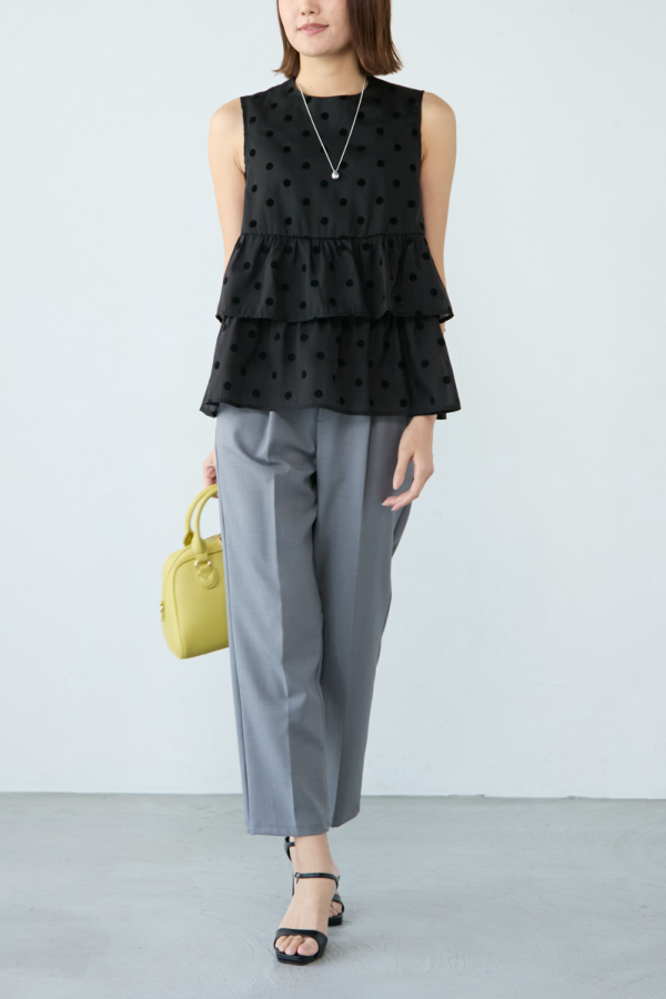 ドット柄フリルノースリブラウス｜TOPS｜レディースファッション通販の