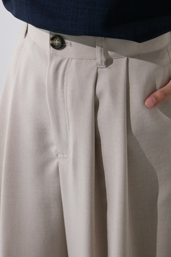 AMIE original》 カーブtuck pants / black | AMIE