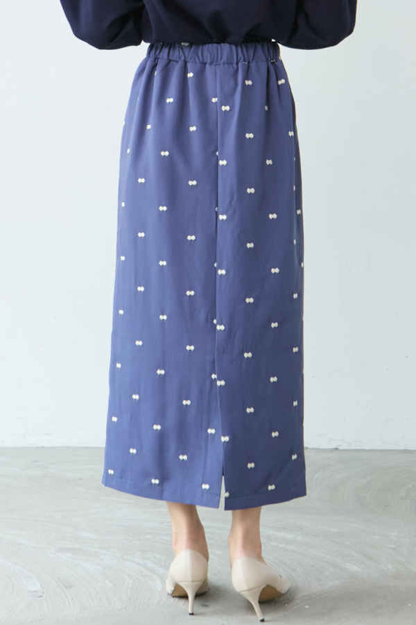 フラワー刺しゅうタイトスカート｜SKIRT｜レディース